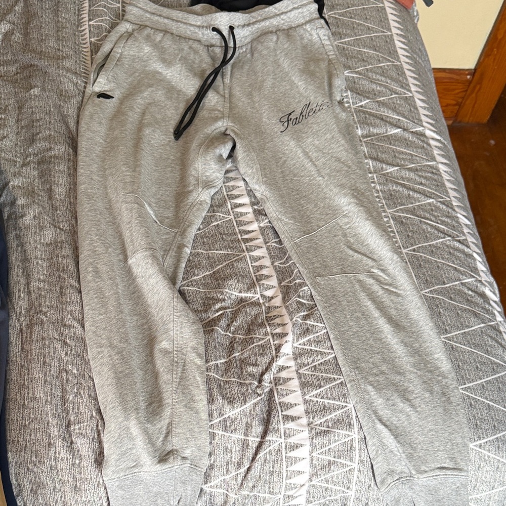 Fabletics Men's Joggers